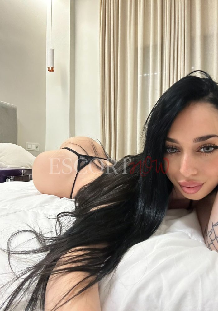 Escort Athens Sabrina | Top Escorts Greece | Latin Escorts | Vip Call Girls